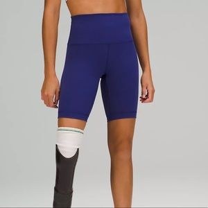 Wunder Train High Rise Short 8” - Lakspur